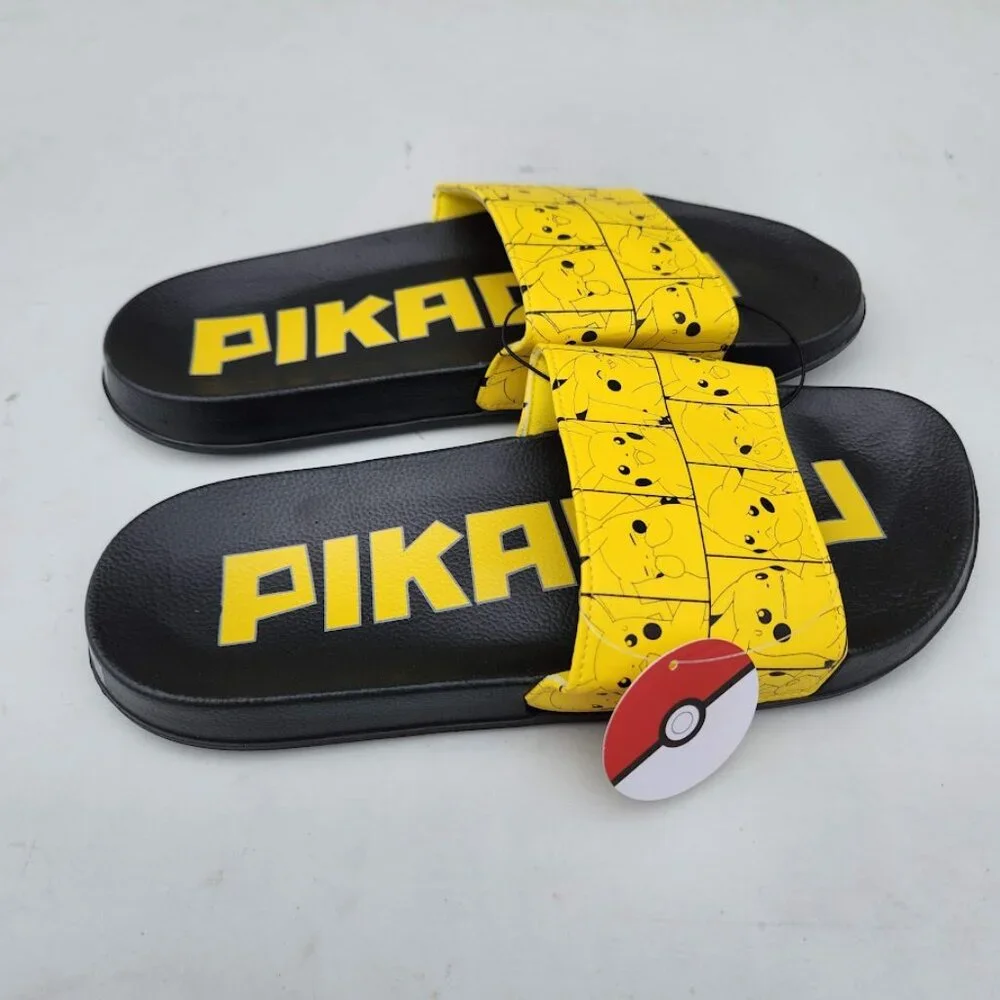 NEW Men's Size 7 Sandals Pikachu Pokemon Yellow Black NEW NWT Slides Pokémon Bra
